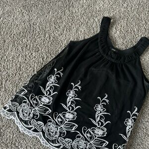 Floral Embroidered Tank Top Blouse